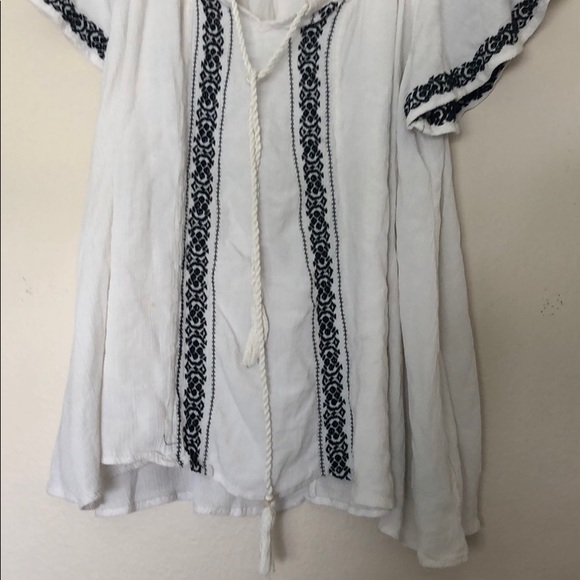 Target Blouse - Picture 3 of 7